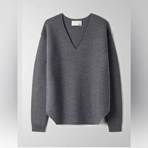 Aritzia Wilfred Free Gray Merino Wool V-Neck Sweater